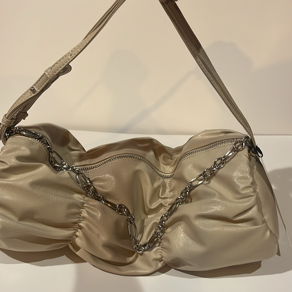 Purse - Picture 3 of 3